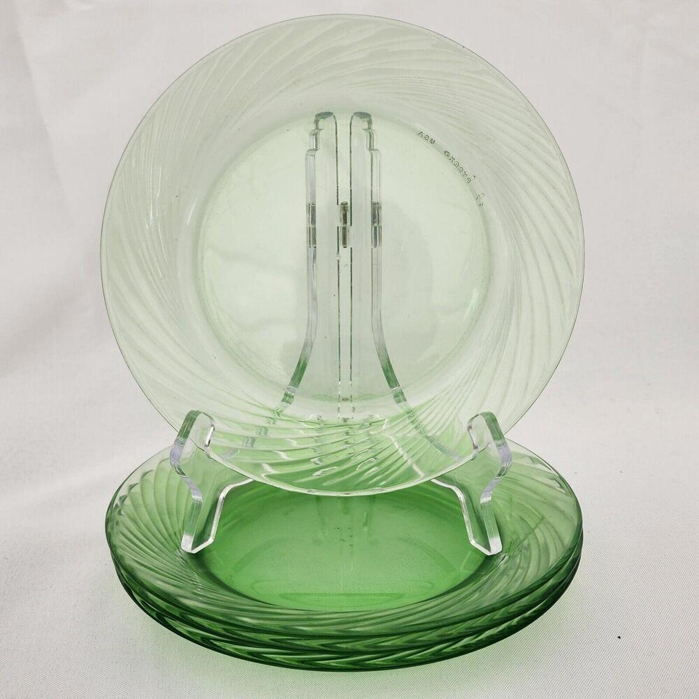 Pyrex Festiva Spring Green Swirl Rim Glass Salad Plates 7.5" Set of 4